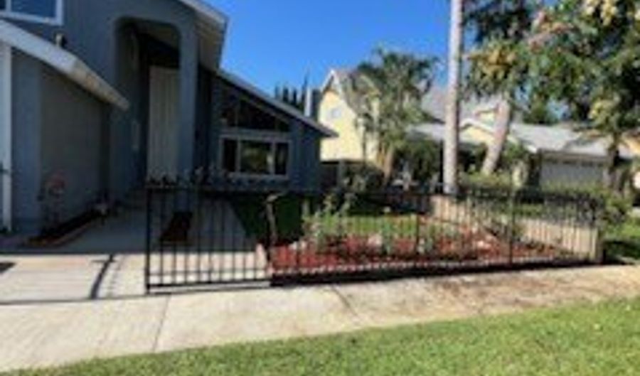 7715 E Camino Tampico, Anaheim, CA 92808 - 4 Beds, 3 Bath