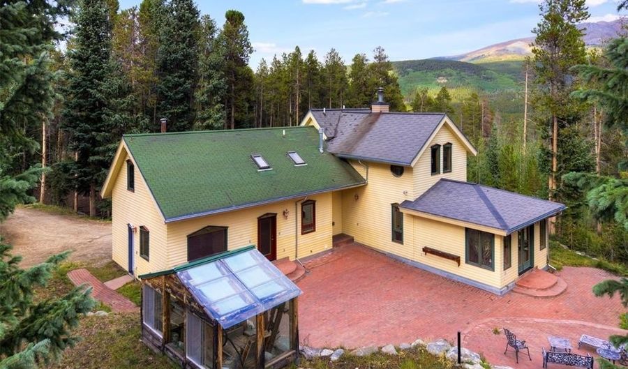 644 SPRUCE CREEK Rd, Breckenridge, CO 80424 - 3 Beds, 2 Bath