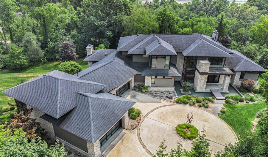 307 Windy Crest Dr, Ann Arbor, MI 48105 - 5 Beds, 7 Bath