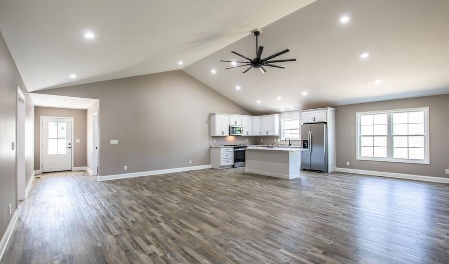 17150 Sedona Dr, Abingdon, VA 24211 - 3 Beds, 2 Bath