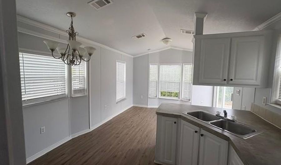 3316 Chicago Bears St 3316, Avon Park, FL 33825 - 1 Beds, 1 Bath