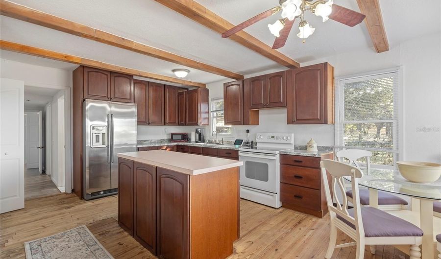 3925 NE 92ND Pl, Anthony, FL 32617 - 2 Beds, 2 Bath