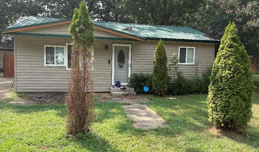 108 Ozbrin, Batesville, MS 38606 - 2 Beds, 1 Bath