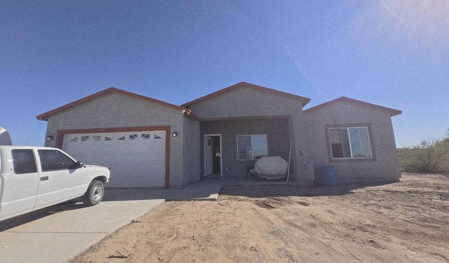 14233 S Burma Rd, Arizona City, AZ 85123 - 4 Beds, 2 Bath