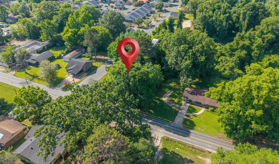 1501 WALNUT St, Arkadelphia, AR 71923 - 0 Beds, 0 Bath