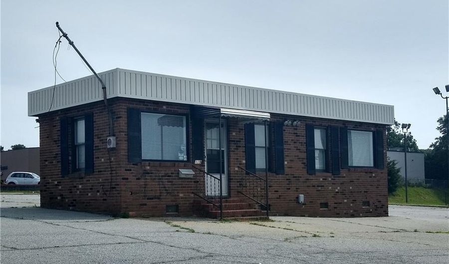 314 N Fayetteville St, Asheboro, NC 27203 - 0 Beds, 0 Bath