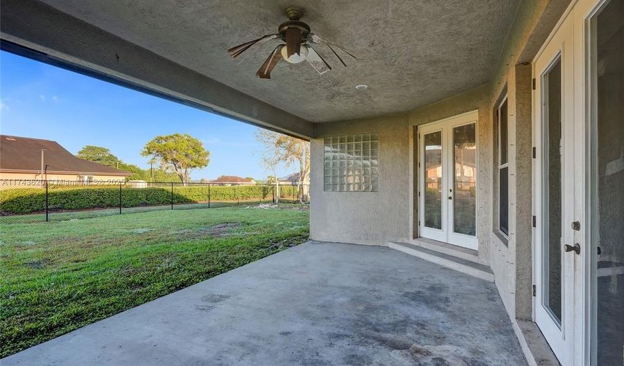 140 NE 7th St, Belle Glade, FL 33430 - 4 Beds, 4 Bath