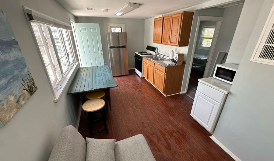 116 12th Ave B, Belmar, NJ 07719 - 3 Beds, 1 Bath