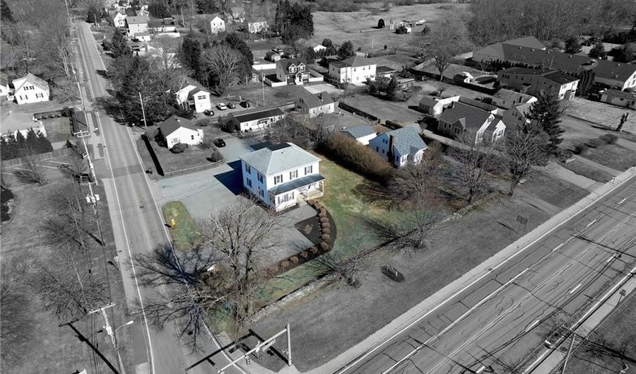 460 E Main Rd, Middletown, RI 02840 - 0 Beds, 0 Bath