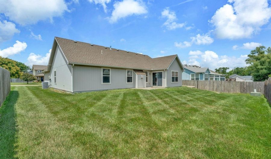 506 Santa Fe Ct, Baldwin City, KS 66006 - 3 Beds, 2 Bath
