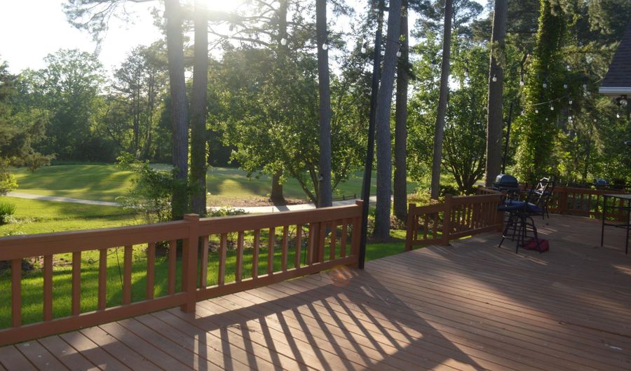 421 Woodlands Cir, Brandon, MS 39047 - 3 Beds, 3 Bath
