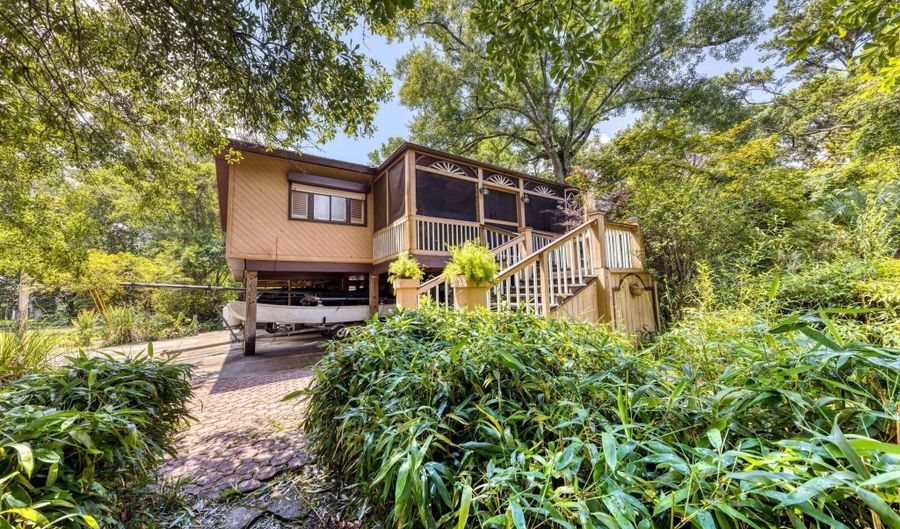 3573 Brandon James Dr, Biloxi, MS 39532 - 3 Beds, 3 Bath