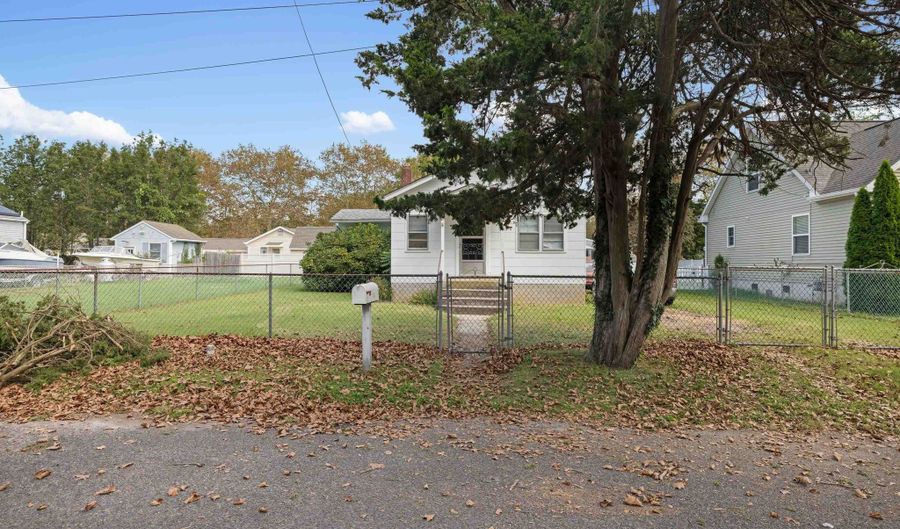 116 Lehigh, Del Haven, NJ 08251 - 2 Beds, 2 Bath