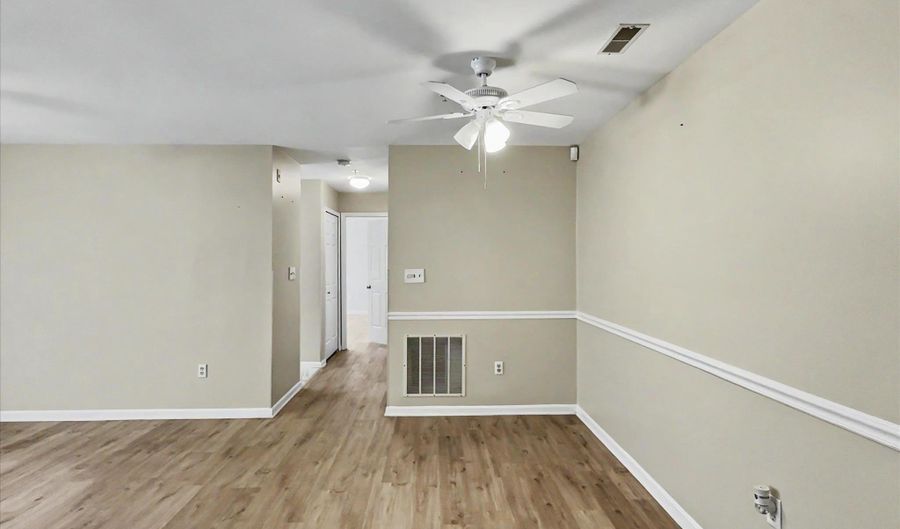 300- A TALL PINES Ct 1, Abingdon, MD 21009 - 2 Beds, 2 Bath