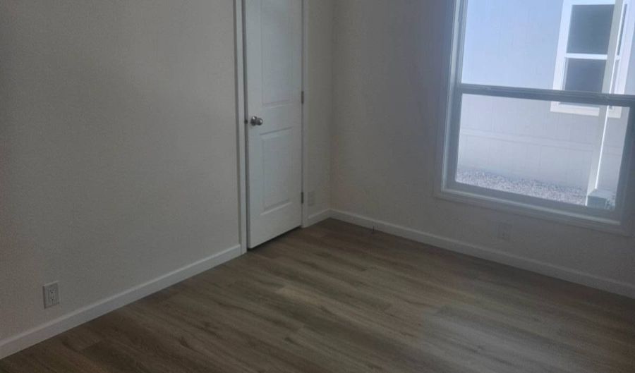 200 N Grand Ave 54, Anaheim, CA 92801 - 3 Beds, 2 Bath