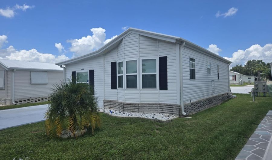 37383 Nicole Ter, Avon Park, FL 33825 - 1 Beds, 1 Bath