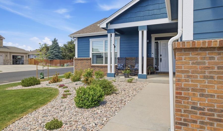 5802 DAKOTA Dr, Cheyenne, WY 82001 - 3 Beds, 2 Bath