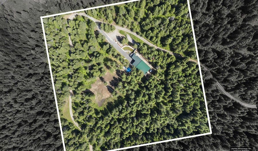 554 Homestead Holw, Careywood, ID 83809 - 5 Beds, 3 Bath