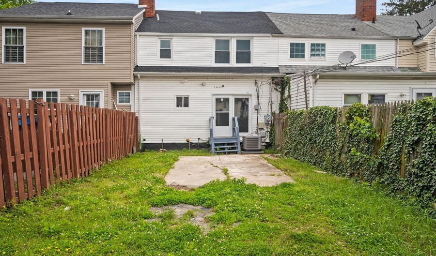 37 2ND Ave, Claymont, DE 19703 - 3 Beds, 2 Bath
