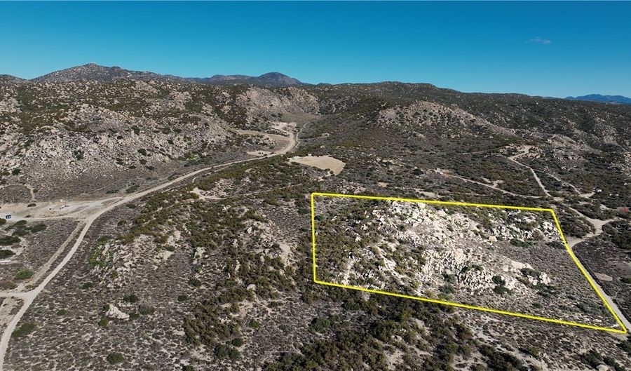 4 Indian Trails Rd, Aguanga, CA 92536 - 0 Beds, 0 Bath