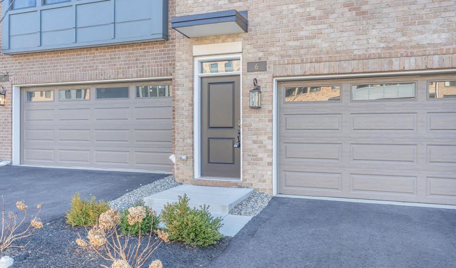 6 Augustus Dr, Middletown, NJ 07748 - 4 Beds, 4 Bath