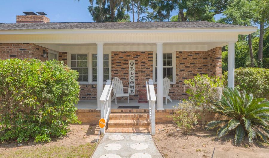 2500 Black Oak Cir, Beaufort, SC 29902 - 3 Beds, 2 Bath