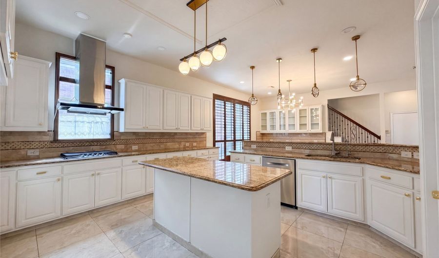 1429 Greenbriar Dr, Allen, TX 75013 - 5 Beds, 4 Bath