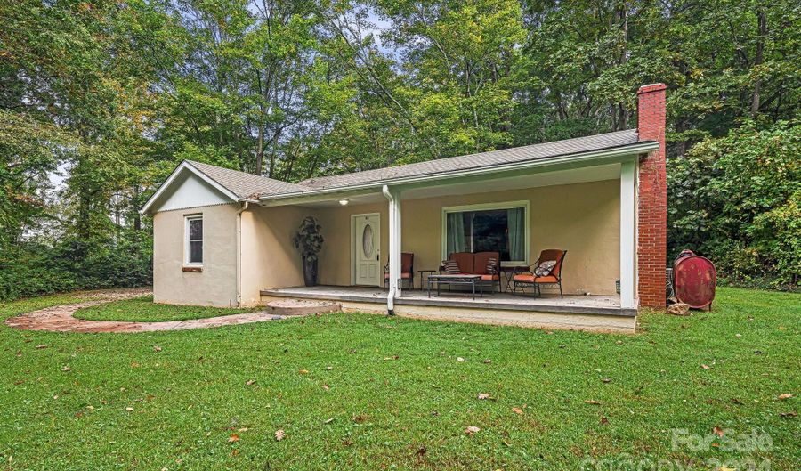 80 Mills Gap Rd, Asheville, NC 28803 - 2 Beds, 1 Bath