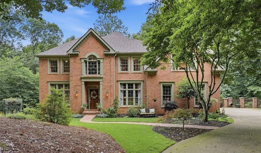 5050 Southlake Dr, Alpharetta, GA 30005 - 5 Beds, 4 Bath