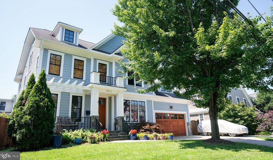 4512 WINDSOR Ln, Bethesda, MD 20814 - 5 Beds, 5 Bath