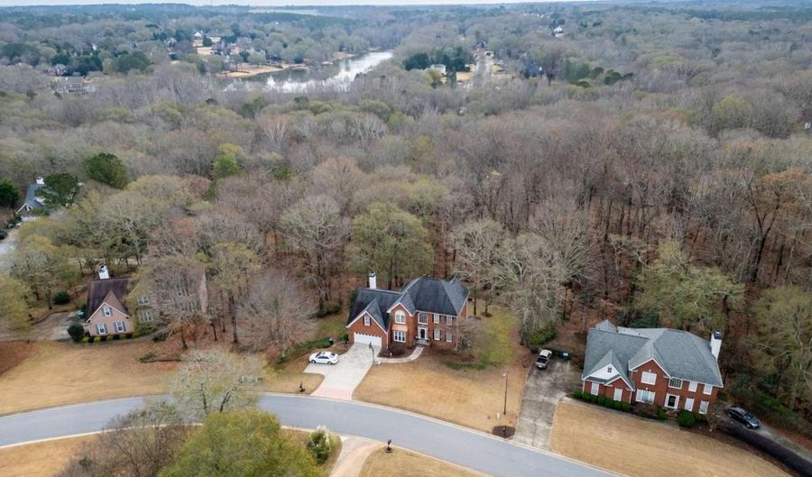 1270 Nona Dr, Athens, GA 30606 - 6 Beds, 4 Bath