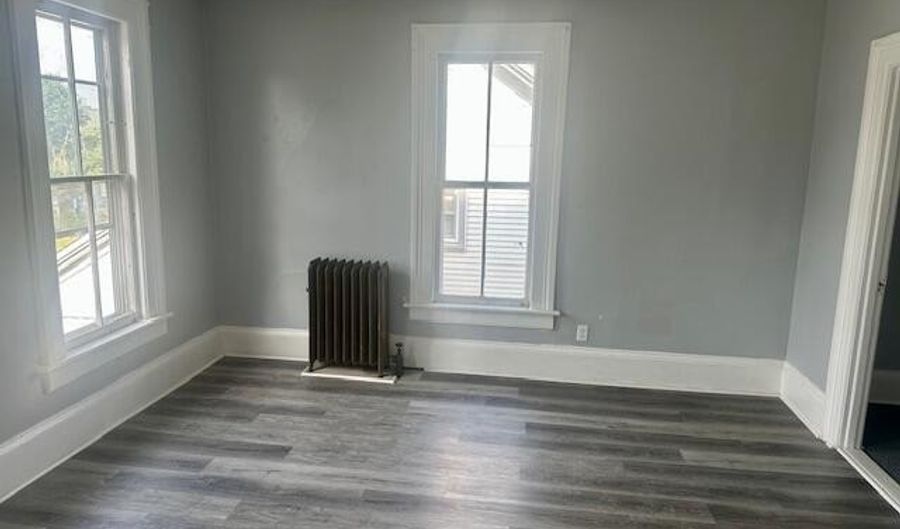 141 E Maple Ave, Adrian, MI 49221 - 0 Beds, 0 Bath
