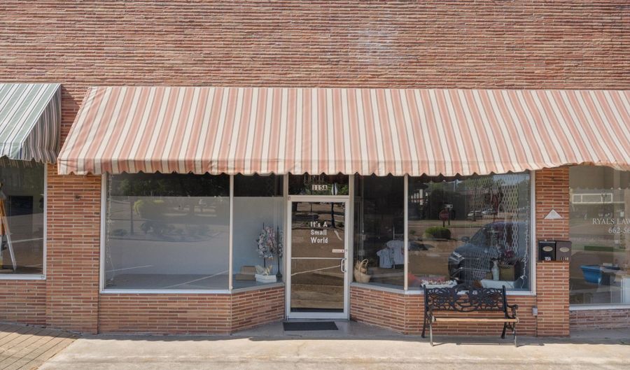 115 Public Sq A, Batesville, MS 38606 - 0 Beds, 1 Bath