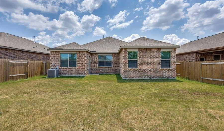 304 Aceves Ct, Anna, TX 75409 - 3 Beds, 2 Bath