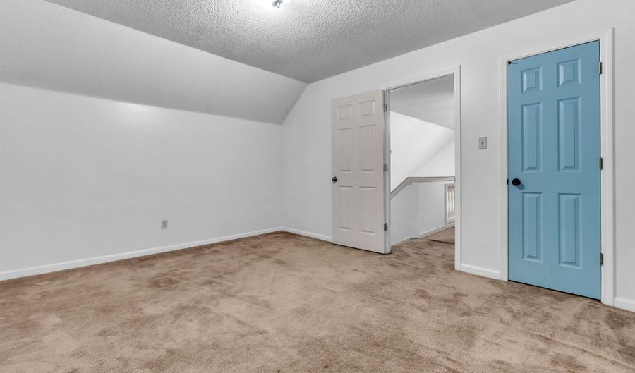 2957 VALLEY LAKE Dr, Bartlett, TN 38135 - 4 Beds, 2 Bath