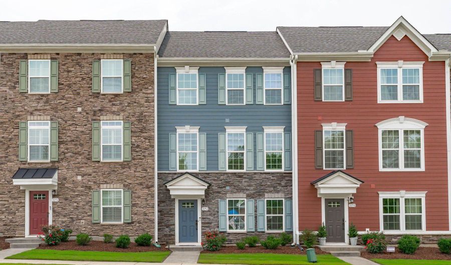 1092 Ambergate Sta, Apex, NC 27502 - 4 Beds, 4 Bath