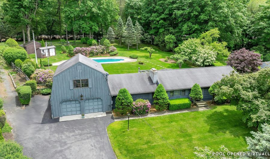 475 Hoyt St, Darien, CT 06820 - 4 Beds, 3 Bath