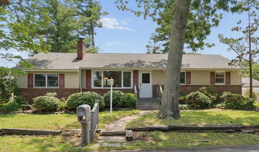 509 Ship Ave, Beachwood, NJ 08722 - 4 Beds, 2 Bath