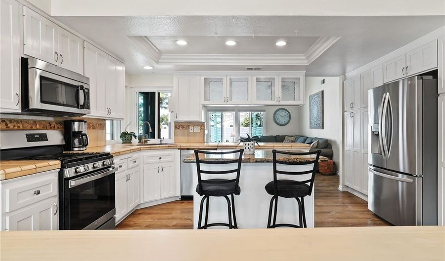 780 Gregory Ln, Oceanside, CA 92057 - 3 Beds, 2 Bath
