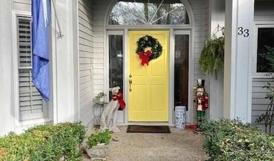 33 Fairway Dr, Bluffton, SC 29910 - 3 Beds, 2 Bath