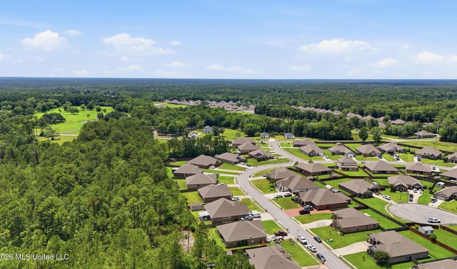 9028 River Birch Dr, Biloxi, MS 39532 - 5 Beds, 3 Bath