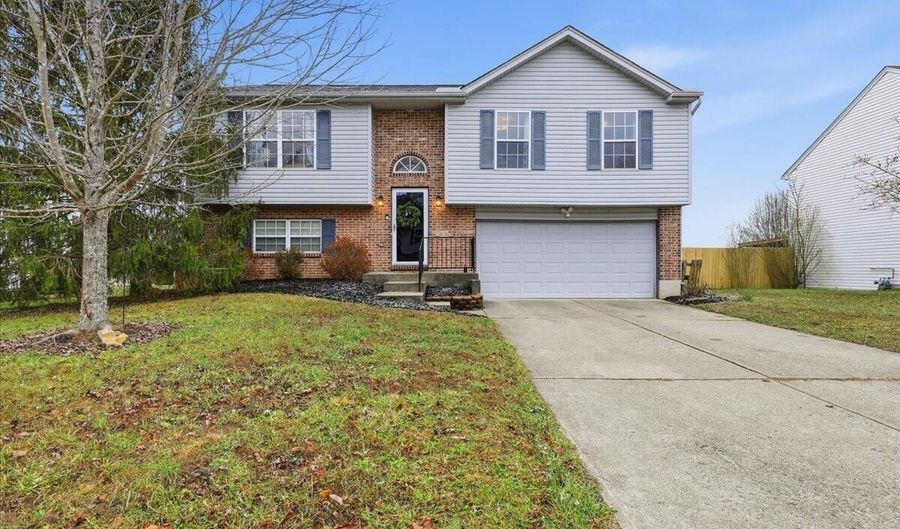 8 N Longwood Ln, Alexandria, KY 41001 - 3 Beds, 2 Bath