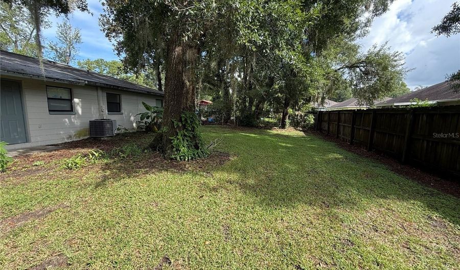 15615 NW 138TH Dr, Alachua, FL 32615 - 3 Beds, 2 Bath