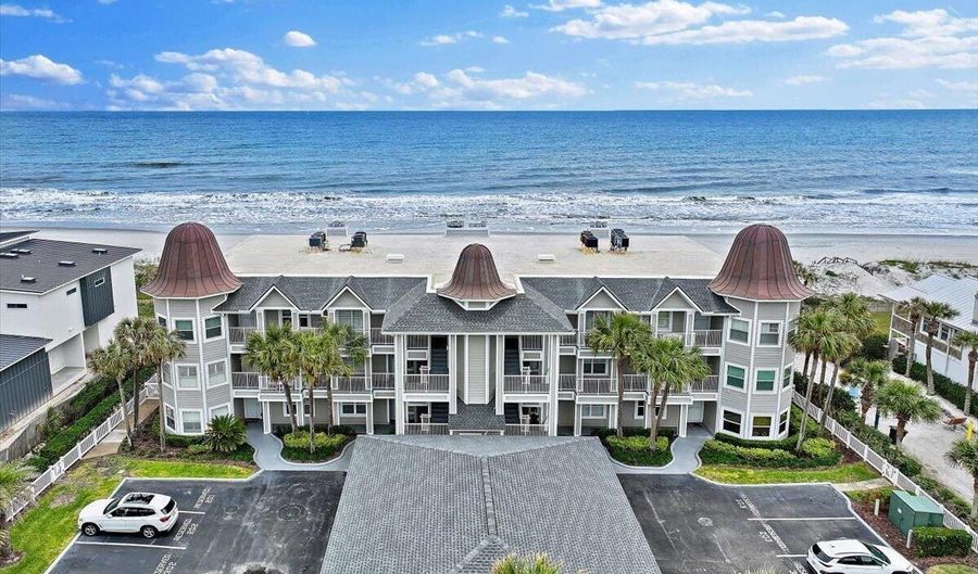 701 BEACH Ave 204, Atlantic Beach, FL 32233 - 3 Beds, 2 Bath