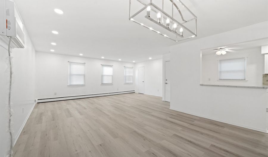 64 ISABELLA Ave 2, Bayonne, NJ 07002 - 3 Beds, 1 Bath