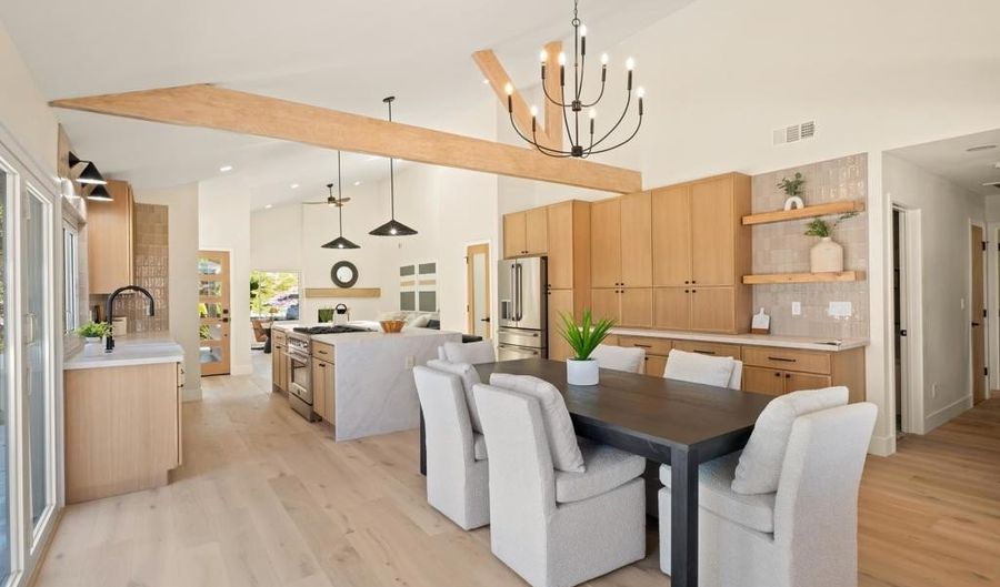 417 Santa Victoria, Solana Beach, CA 92075 - 3 Beds, 2 Bath