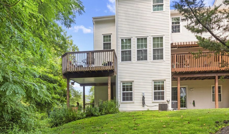 642 BAYSTONE Ct, Annapolis, MD 21409 - 3 Beds, 4 Bath