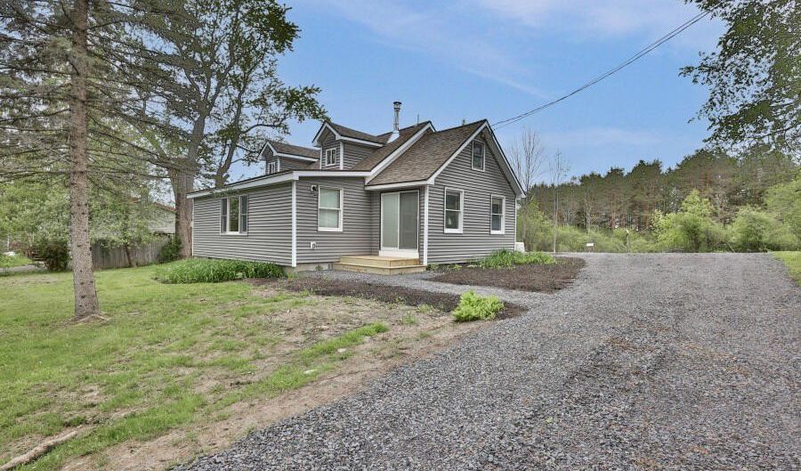 2114 Berne Altamont Rd, Altamont, NY 12009 - 3 Beds, 1 Bath