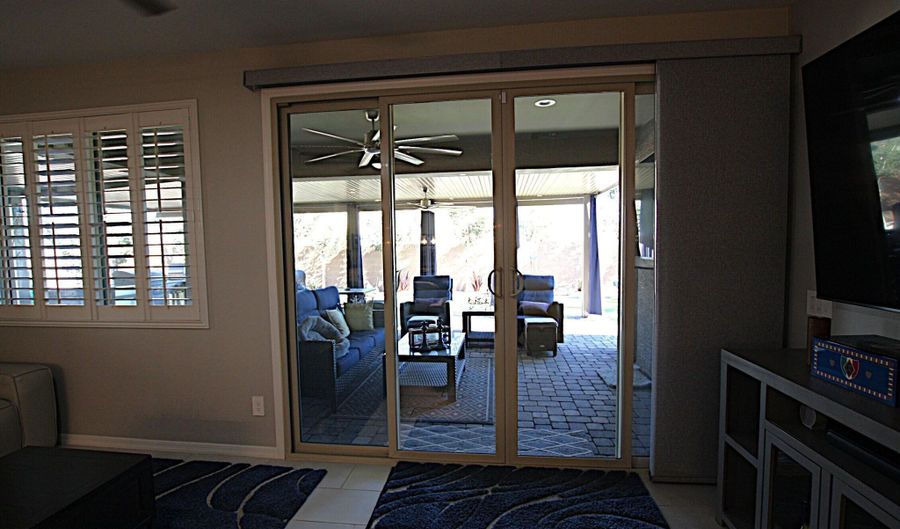 925 S 107TH Dr, Avondale, AZ 85323 - 3 Beds, 2 Bath