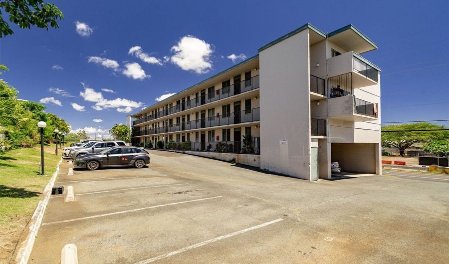 3370 Salt Lake Blvd 204, Honolulu, HI 96818 - 2 Beds, 1 Bath